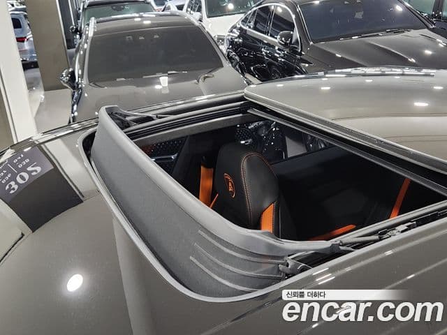 Lamborghini Urus 4.0 V8 SE, 2025 19