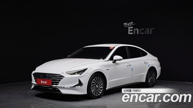Hyundai Sonata гибрид (DN8) Family, 2020 1