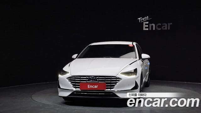 Hyundai Sonata гибрид (DN8) Family, 2020 3