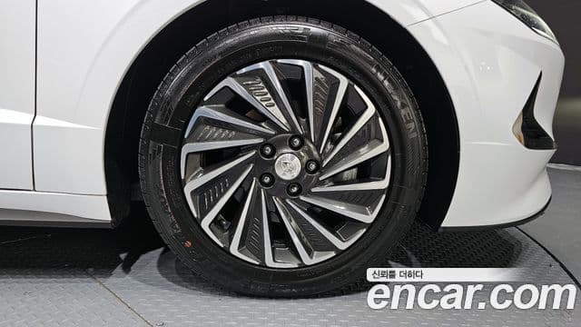 Hyundai Sonata гибрид (DN8) Family, 2020 все фото