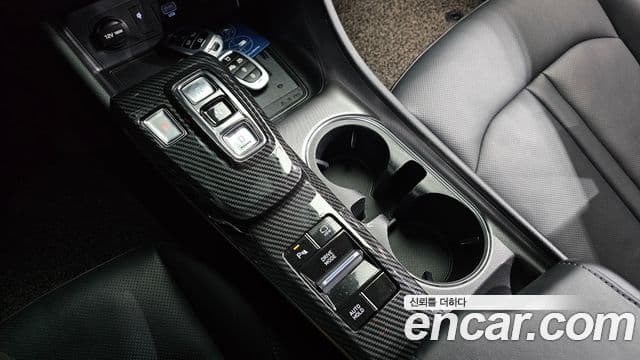 Hyundai Sonata гибрид (DN8) Family, 2020 9