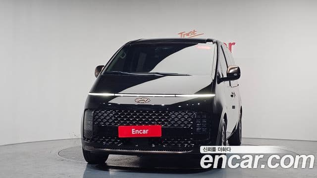Hyundai Staria Prestige, 2023 3