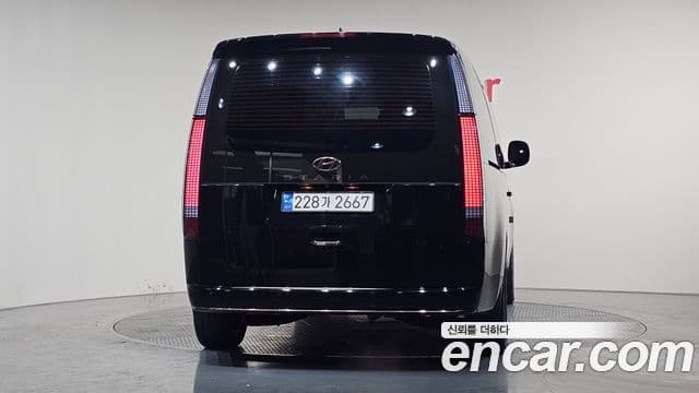 Hyundai Staria Prestige, 2023 4