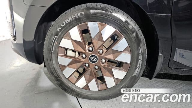 Hyundai Staria Prestige, 2023 все фото