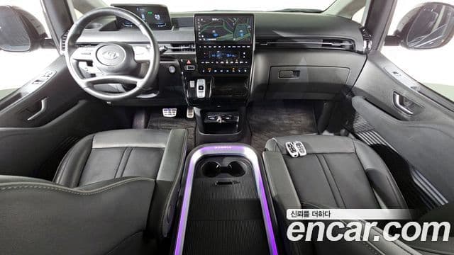 Hyundai Staria Prestige, 2023 7