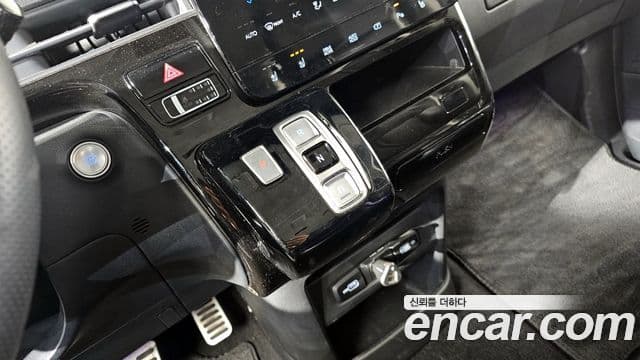 Hyundai Staria Prestige, 2023 9