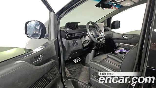 Hyundai Staria Prestige, 2023 10