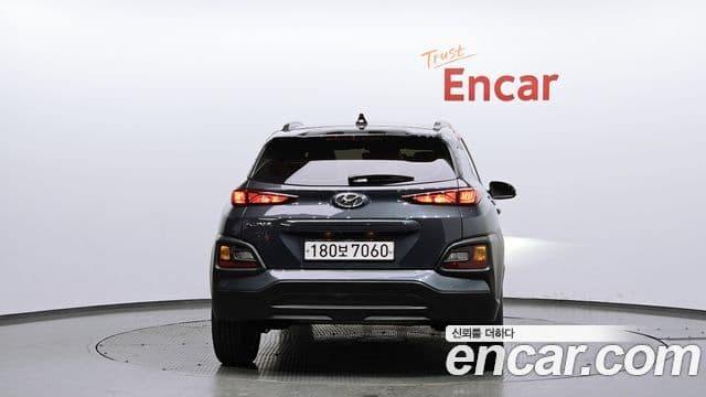 Hyundai Kona Premium, 2020 4