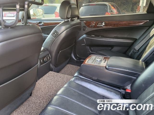 Hyundai Equus Premier, 2010 7