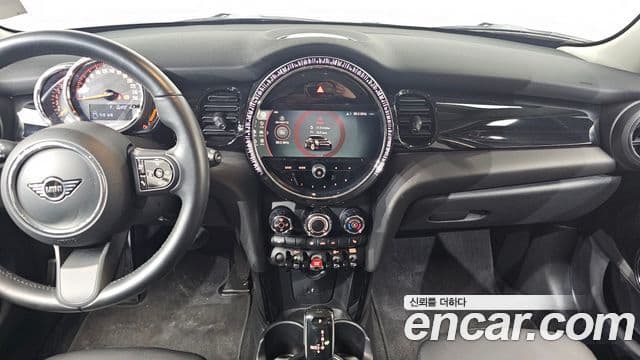 Mini Cooper 3세대, 2022 14