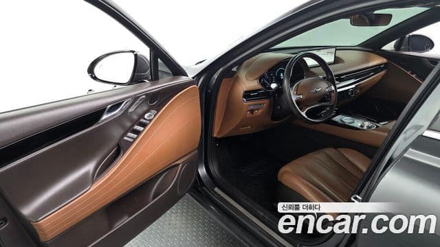 Genesis G80 (RG3) бензин 3.5 турбо AWD, 2021 11