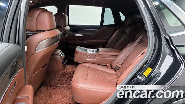 Genesis G90 (RS4) бензин 3.5 турбо AWD, 2023 12