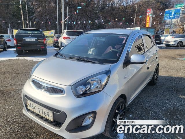 Kia All New Morning Deluxe, 2012 1