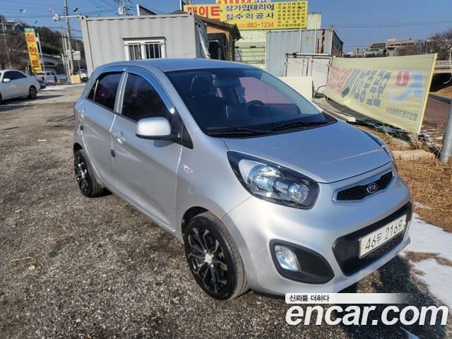 Kia All New Morning Deluxe, 2012 3