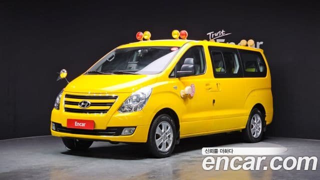 Hyundai Grand Starex 4WD детский перевозочный автомобиль, 2017 1