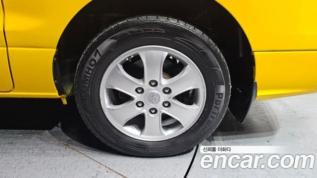 Hyundai Grand Starex 4WD детский перевозочный автомобиль, 2017 все фото