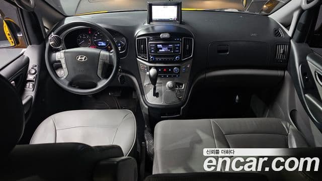 Hyundai Grand Starex 4WD детский перевозочный автомобиль, 2017 7