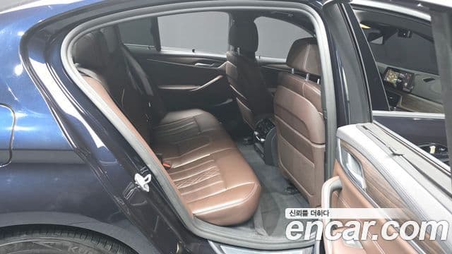 BMW 5시리즈 (G30) 520d M Sport Plus, 2020 12