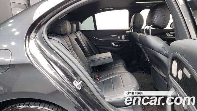 Mercedes-Benz E-класс W213 AMG Line, 2022 12