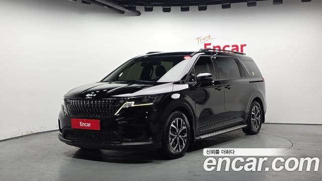 Kia Carnival 4세대 Noblesse, 2022 1