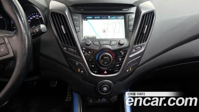 Hyundai Veloster турбо GDi Extreme, 2013 15