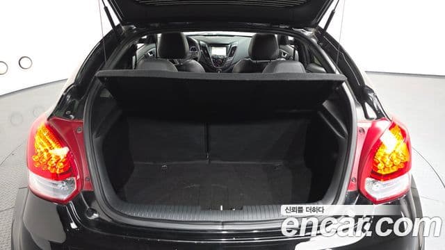 Hyundai Veloster турбо GDi Extreme, 2013 20