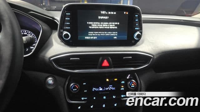 Hyundai Santa Fe TM Exclusive, 2019 12