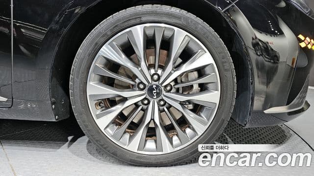 Kia K8 Signature, 2022 все фото