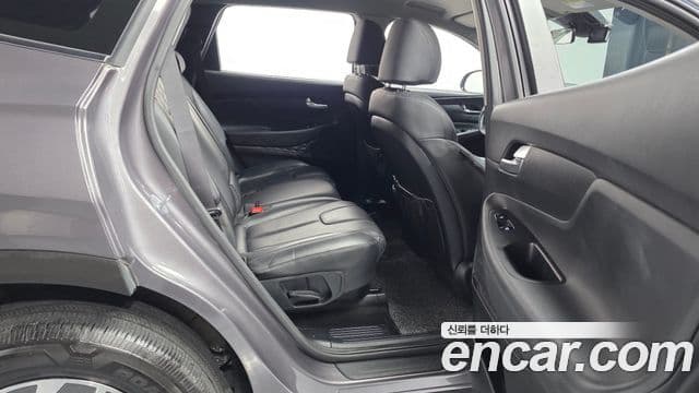 Hyundai The / новый New Santa Fe Exclusive, 2022 12