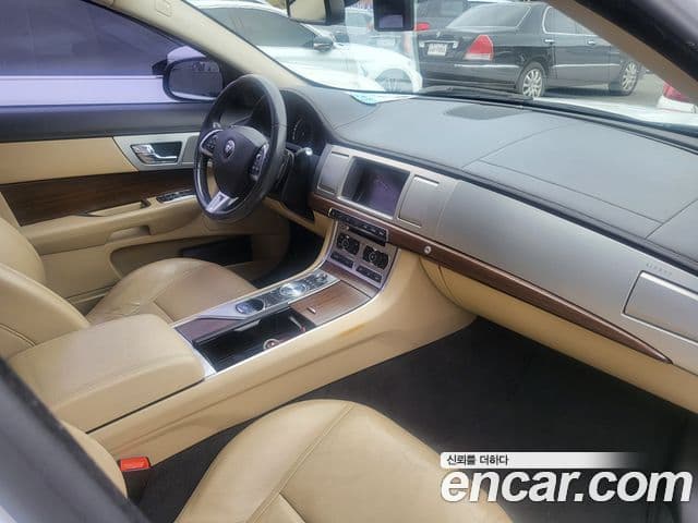 Jaguar New XF X250, 2015 7