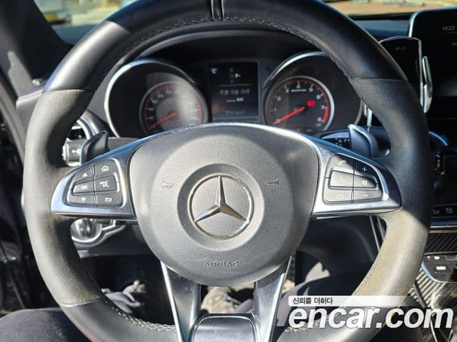 Mercedes-Benz C-класс W205 C63 S AMG купе, 2017 10