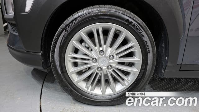 Hyundai Kona Modern Choice, 2020 все фото