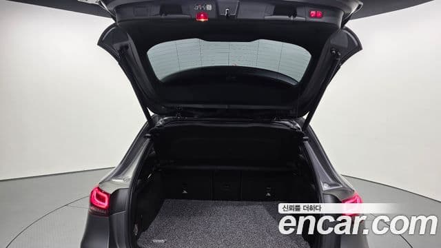 Mercedes-Benz EQA H243 AMG Line, 2023 20