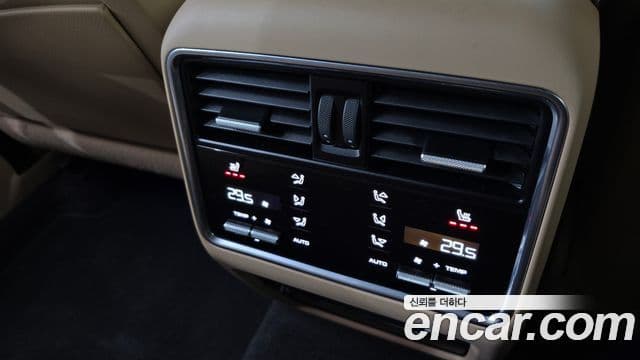 Porsche Cayenne (PO536) 3.0 E-гибрид, 2022 18