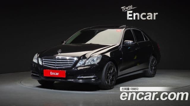 Mercedes-Benz E-класс W212 E200 CGI, 2011 1