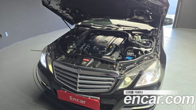 Mercedes-Benz E-класс W212 E200 CGI, 2011 6