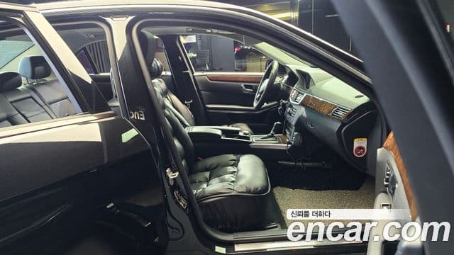 Mercedes-Benz E-класс W212 E200 CGI, 2011 11