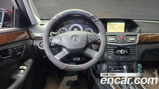 Mercedes-Benz E-класс W212 E200 CGI, 2011 13