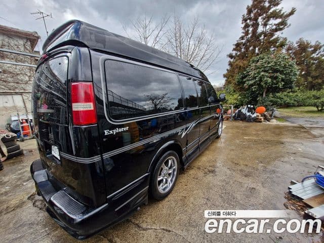 Chevrolet 익스프레스밴, 2010 10