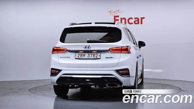 Hyundai Santa Fe TM Inspiration, 2020 4