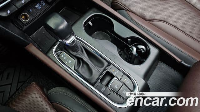 Hyundai Santa Fe TM Inspiration, 2020 9