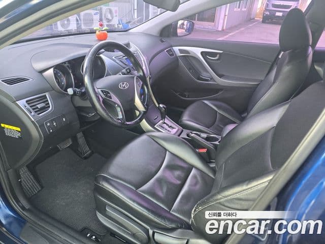 Hyundai Avante MD M16 GDI Smart, 2013 9