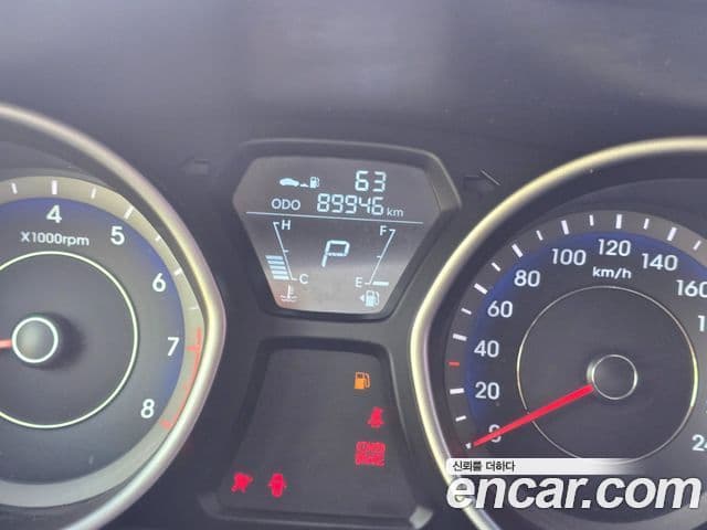 Hyundai Avante MD M16 GDI Smart, 2013 11