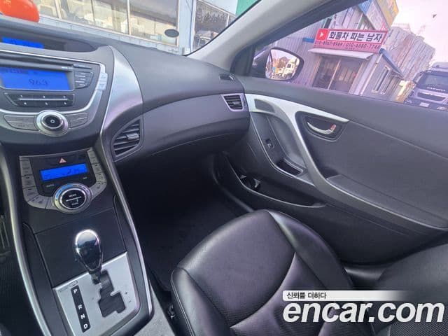 Hyundai Avante MD M16 GDI Smart, 2013 13