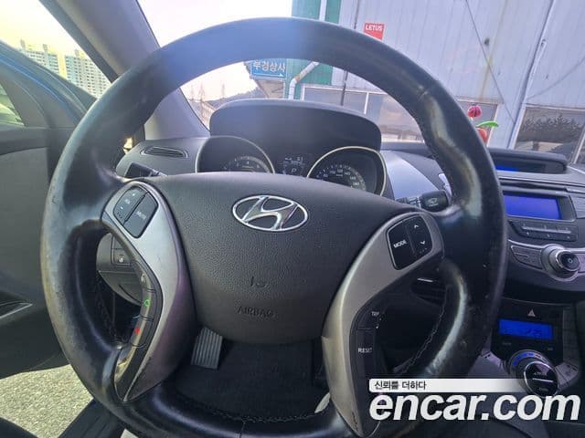 Hyundai Avante MD M16 GDI Smart, 2013 16
