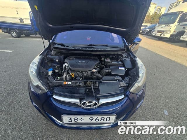 Hyundai Avante MD M16 GDI Smart, 2013 18