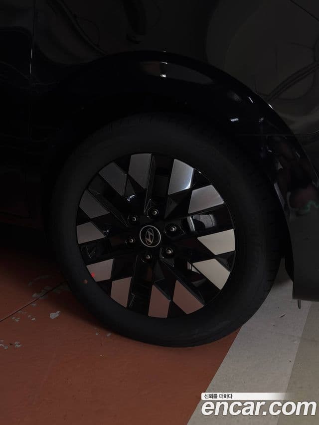 Hyundai Staria Inspiration, 2025 все фото