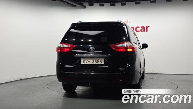 Toyota Sienna, 2017 4
