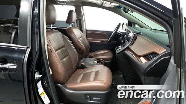 Toyota Sienna, 2017 11