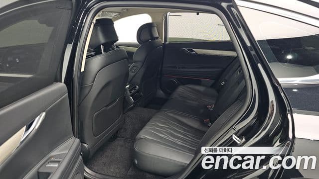 Genesis G80 (RG3) бензин 2.5 турбо AWD, 2025 12